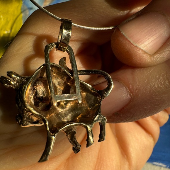 14k Diamond Bull Pendant - Picture 9 of 10